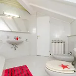 Emma - Two Bedroom With Balcony And Sea View * 두브로브니크